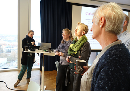 NSU medlemmerne diskuterer