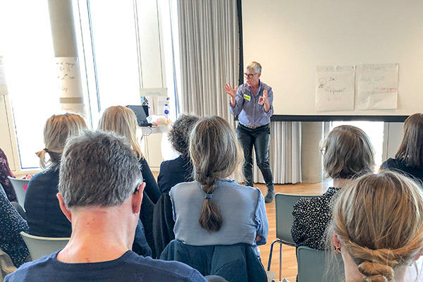 Dorte Njor-Larsen fortæller om erfaringerne med at skalere et innovationsforløb til NSU arrangement